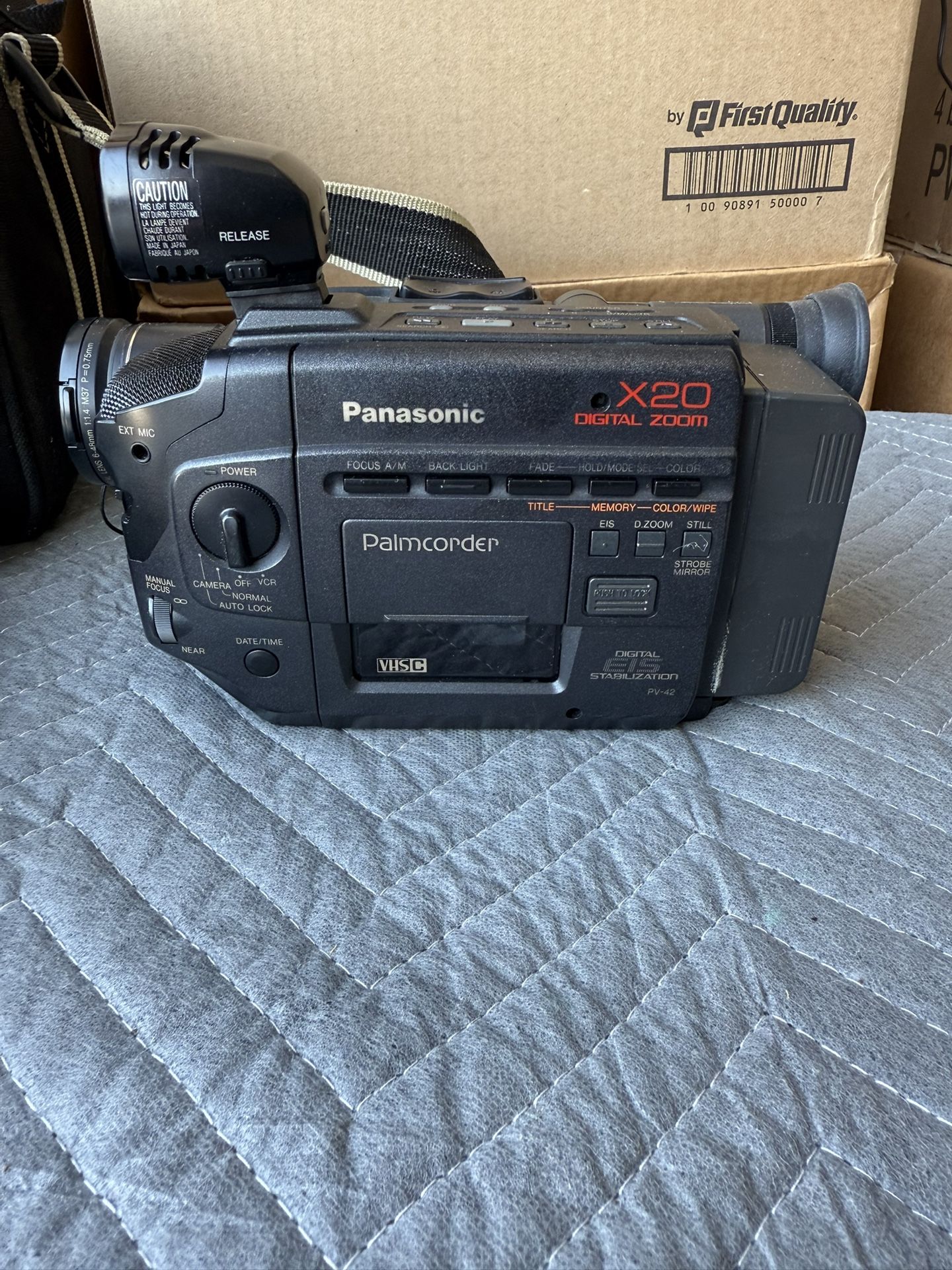 Panasonic palmcorder in great condition comes with everything you see!