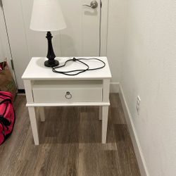 White Bedside Table & Lamp