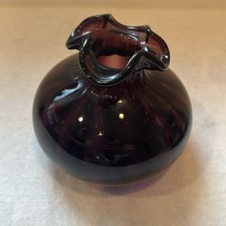 1940s Purple Hand Blown Glass Vase 