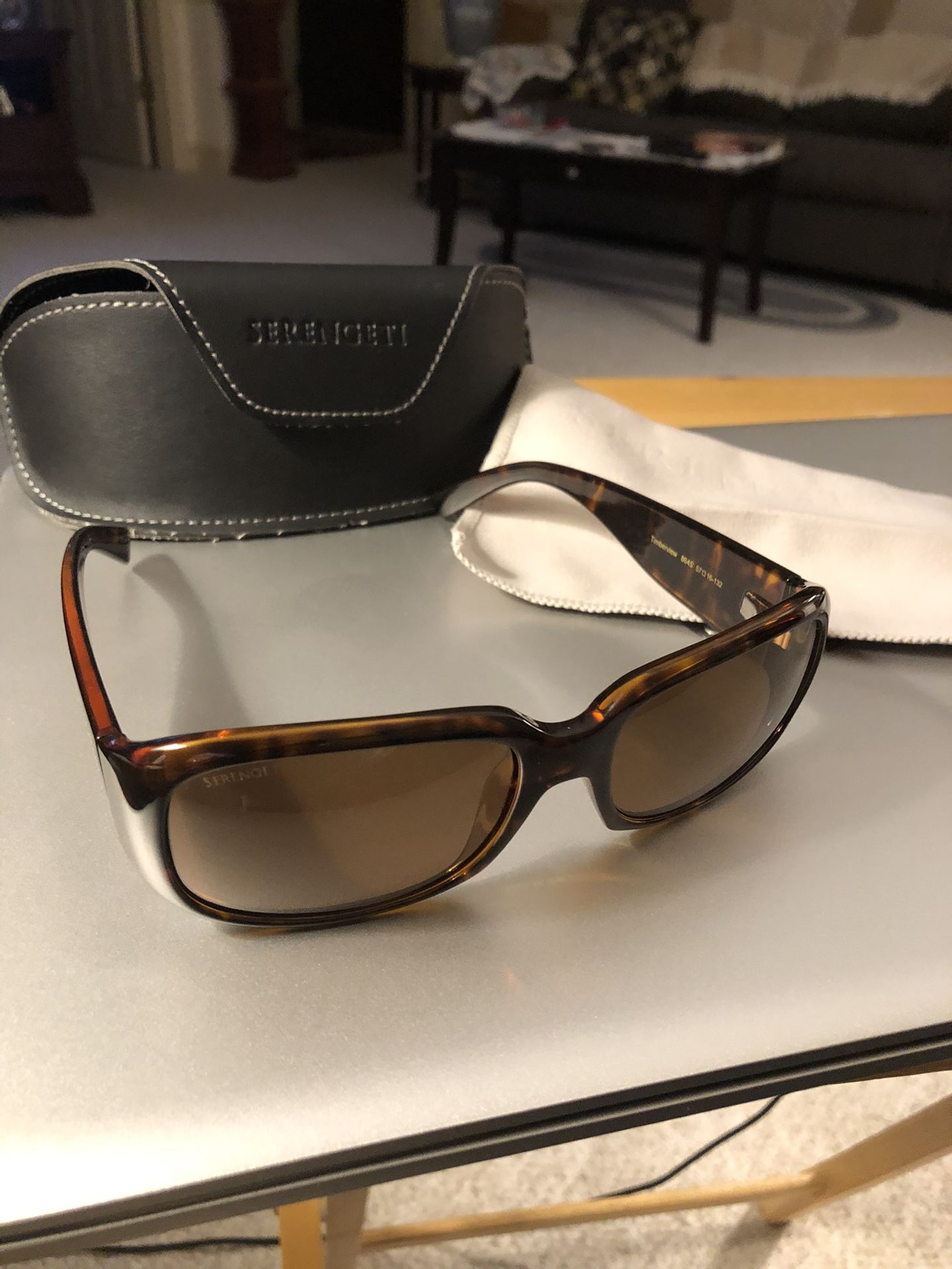 Serengeti Timberview 8645 Polarized Sunglasses-Like new