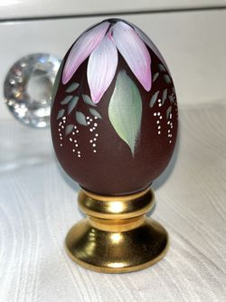 Vintage Fenton Amethyst Satin Floral Gold Pedestal Egg *JHarrison*