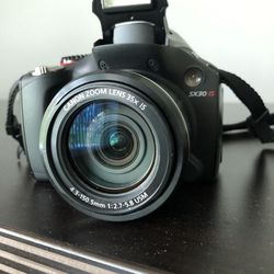 Canon PowerShot SX30 IS camera