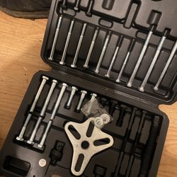 Steering Wheel Remover