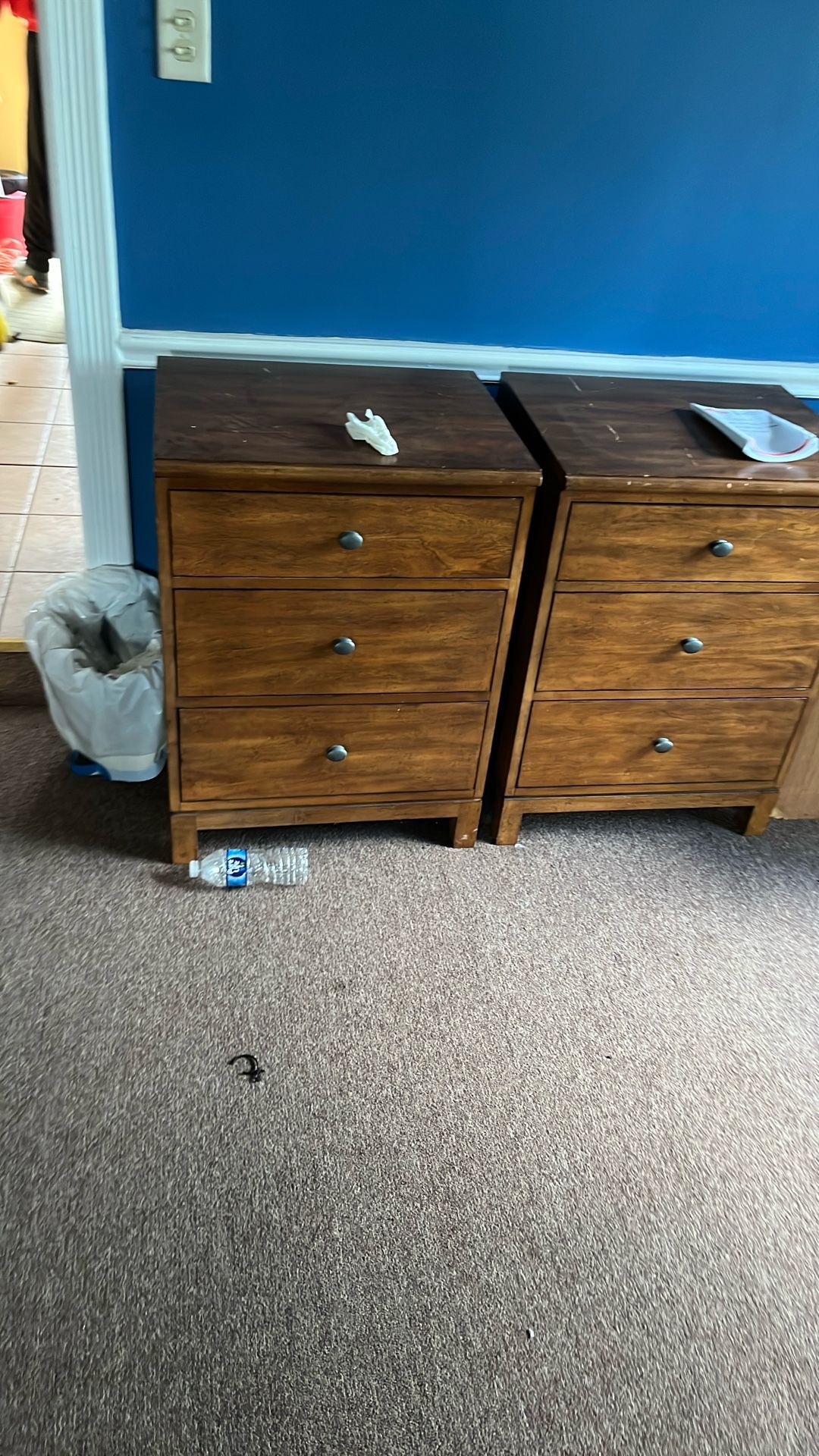 Desk Drawers And Table 300$
