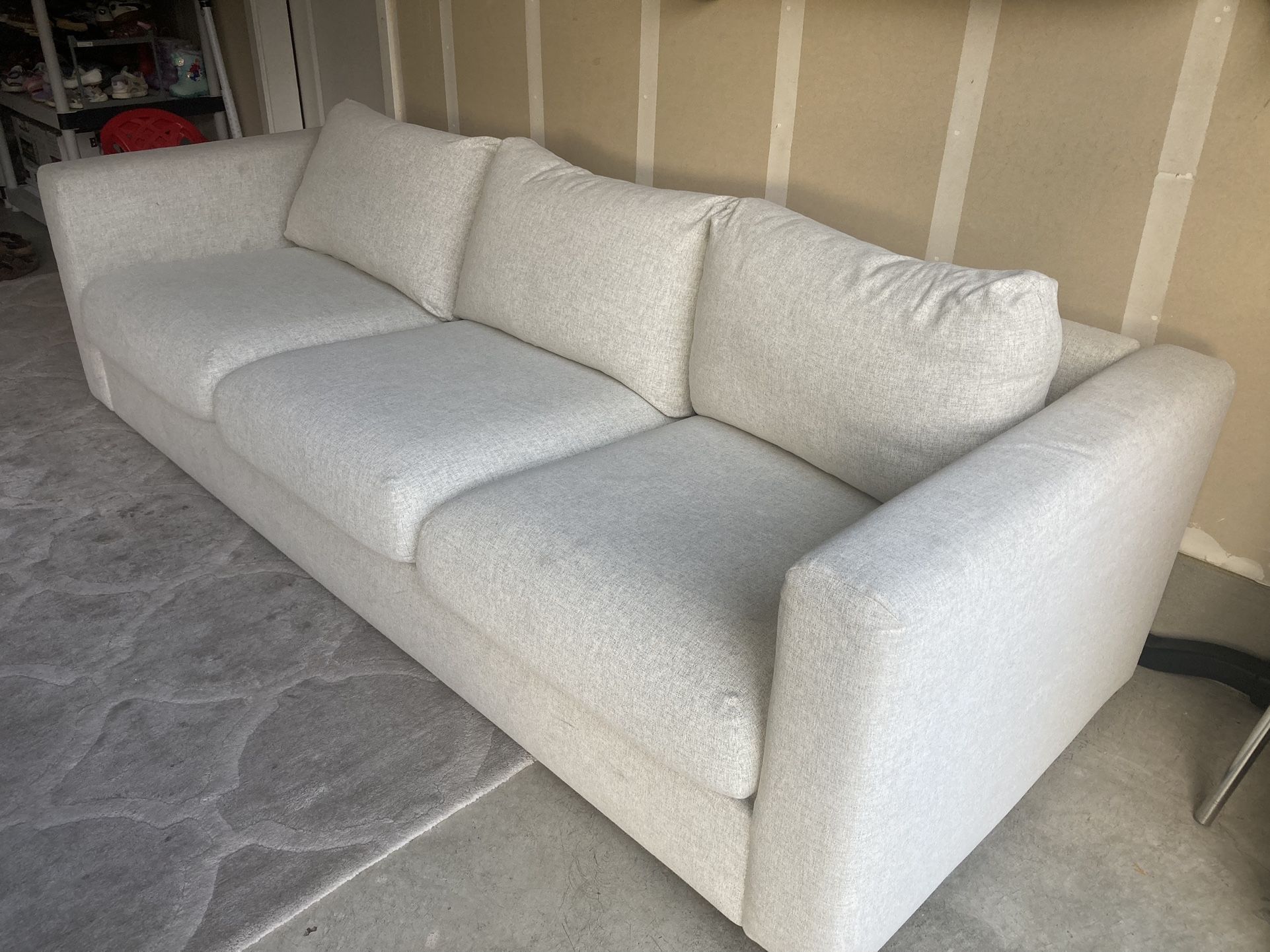 Comfortable IKEA Finnala in Great Condition