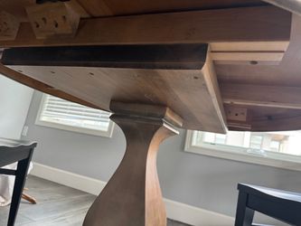 Ethan Allen Cameron Wood Dining Table with Pedestal Base