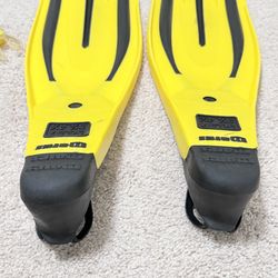Mares Plana Avanti Tre Full Foot Fins Small 3.5 - 4.5 Yellow