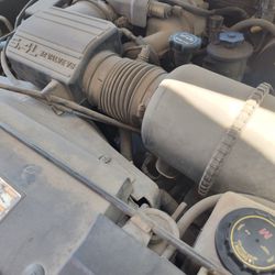 Motor Y transmission Ford 5.4 V8 32V 2001 Jalando Al 100