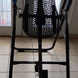 Zero Gravity Inversion Table For Vertebrae And Back