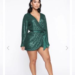 Fashion Nova Hunter Green Sequin Dress M