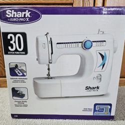 SHARK by EURO PRO X SEWING MACHINE MODEL #412N - IOB