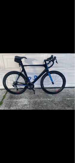 Giant road bike