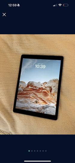 12.9" iPad Pro 1st Gen (WiFi + Cellular) / 256GB / ML3T2LL/A + FREE APPLE PENCIL