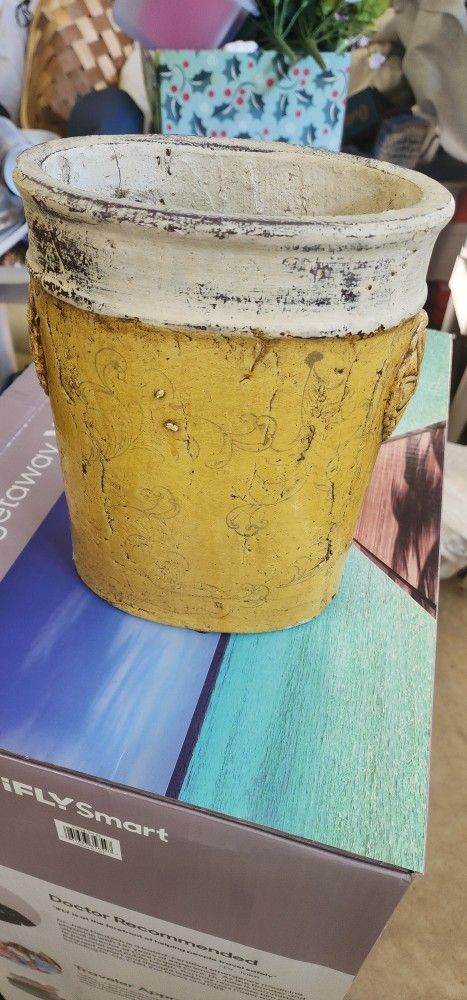 Yellow Flower Pot. 