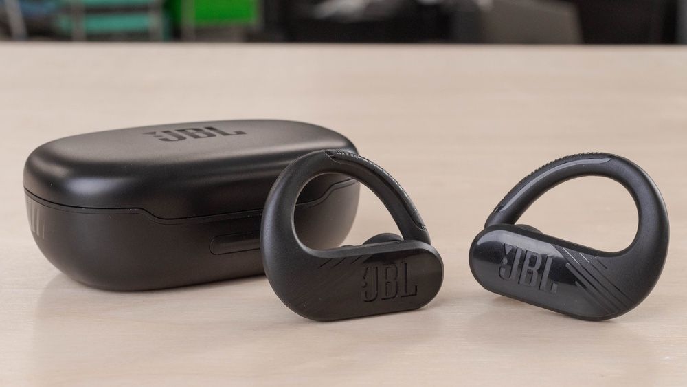 Wireless JBL PEAK 2 Earbuds