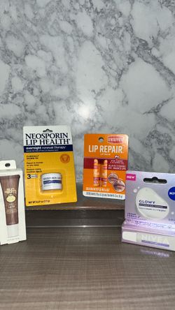 Brand NEW! 👄    Neosporin / Nivea / O’Keefe’s / Sun Bum - Lip Care Products(((PENDING PICK UP)))