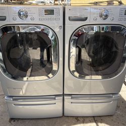LG. WASHER AND GAS DRYER 
