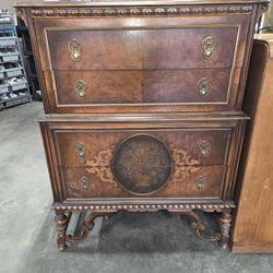 Berkey & Gay Furniture