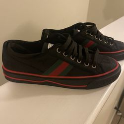 Women's Gucci Tennis 1977 sneaker Size 36+ (100% Authentic)