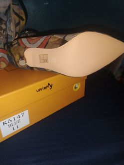 Women's boots size 11