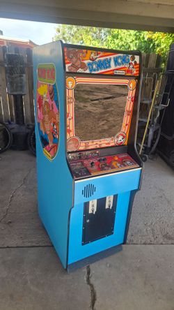 Vintage Arcade