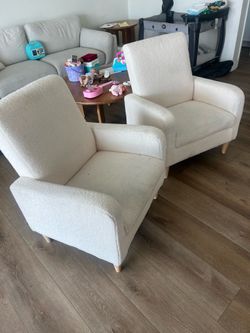 White chairs two