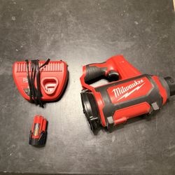 Milwaukee Tools 