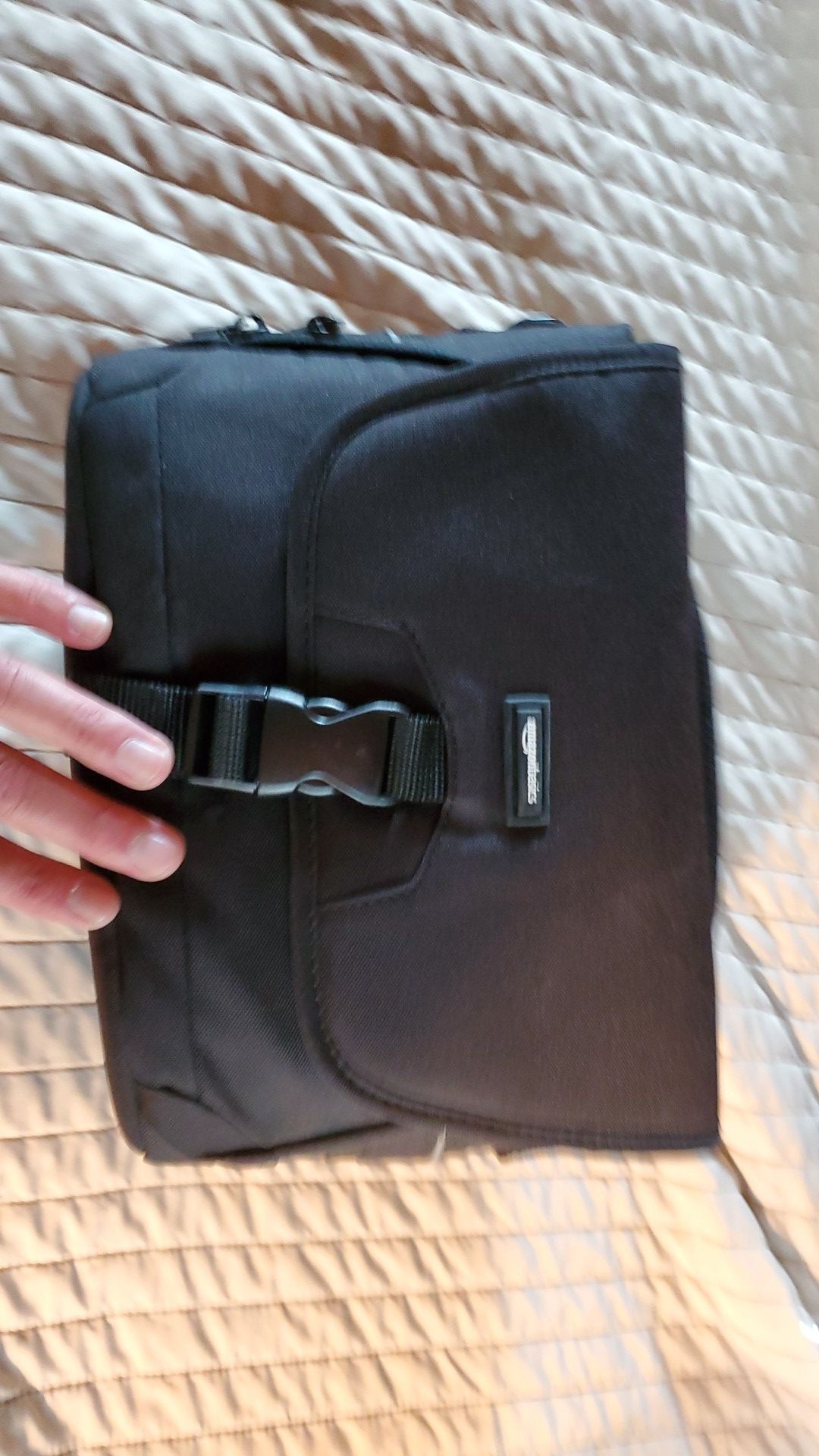 Amazon camera bag black
