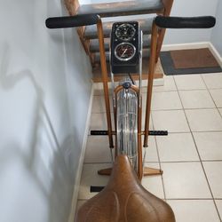 Old exercise bike for sale 2025