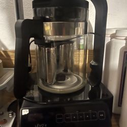 Levo C Infusion Machine
