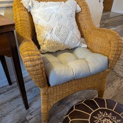 Vintage Wide Seat Wicker Arm Chair W/ New Cushions 