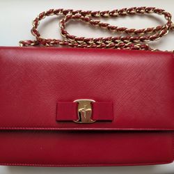 Like New Salvatore Ferragamo Ginny Bag Saffiano Crossbody Red