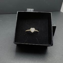 Yellow Gold Heart Shaped Stone With Diamond Band 