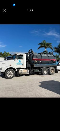 Septic truck