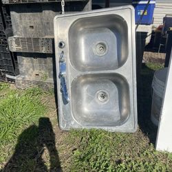 Used Kitchen Sink Good Condition 