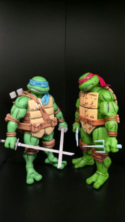 Tmnt Raphael & Leonardo Neca Figures