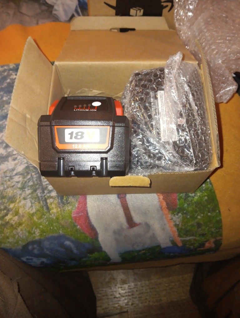 2 18v  Lithium High Output 12 Ah Batterirs