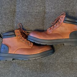 Mens size 12 Wide Waterproof Men's Muck Boot Company Chore Farm Leather Chelsea