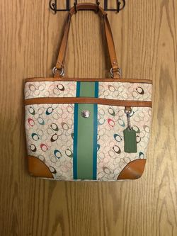 Coach Signature Tote Bag