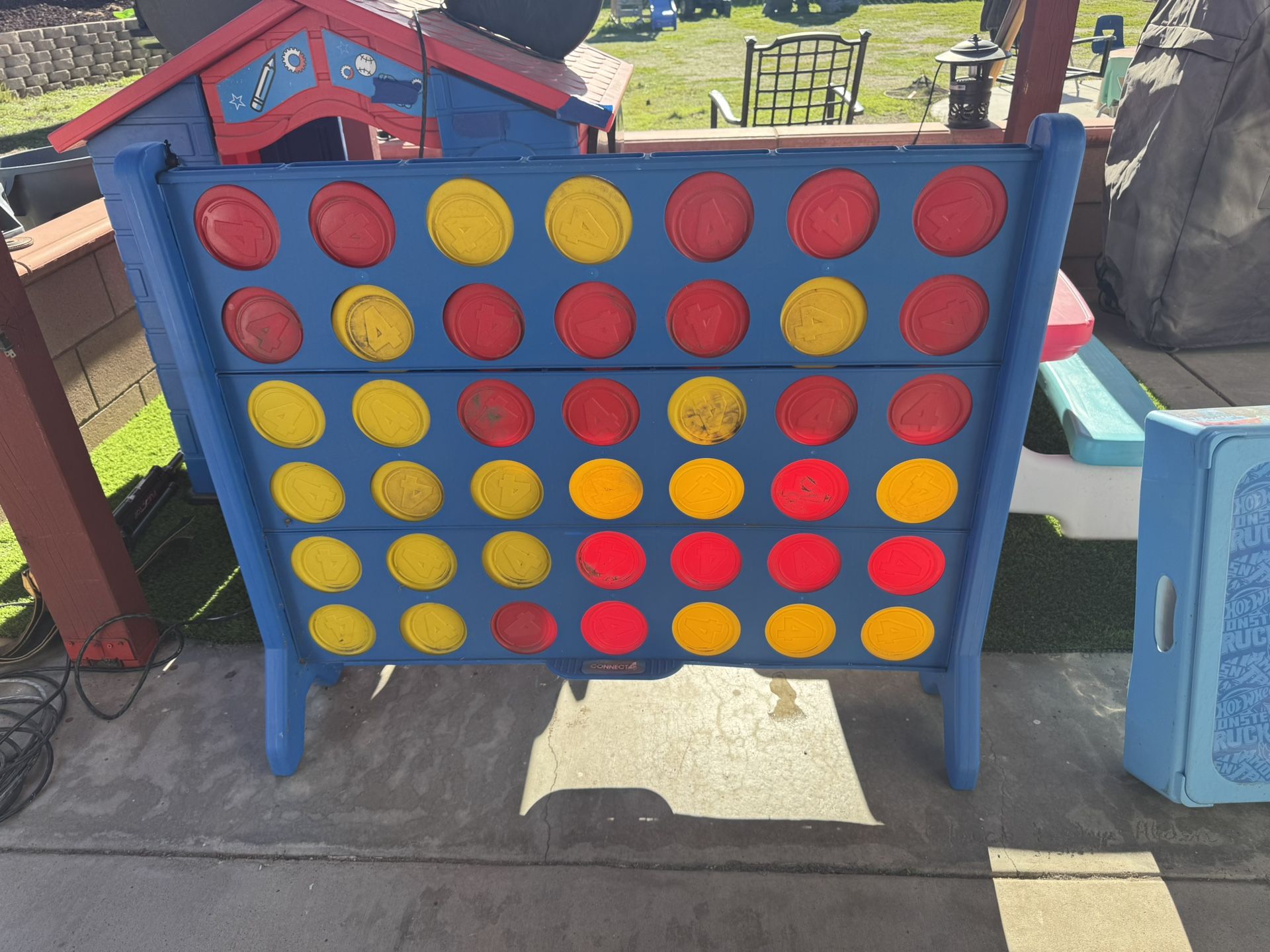 Giant connect 4