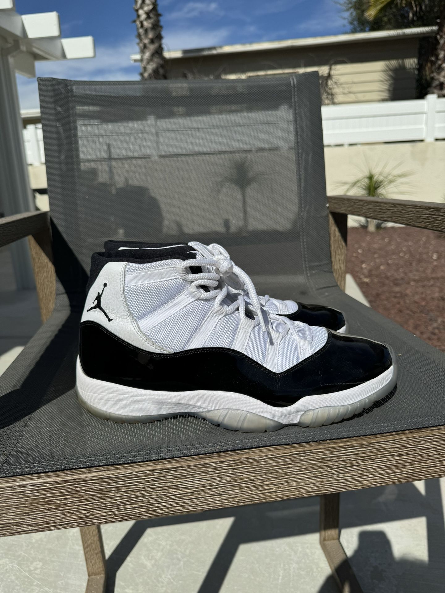 Jordan 11 concord size 12.5 sales