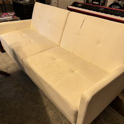 White Sofa 