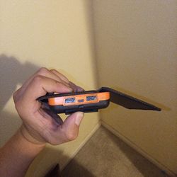 FEELLE HI- S024 SOLAR CHARGER