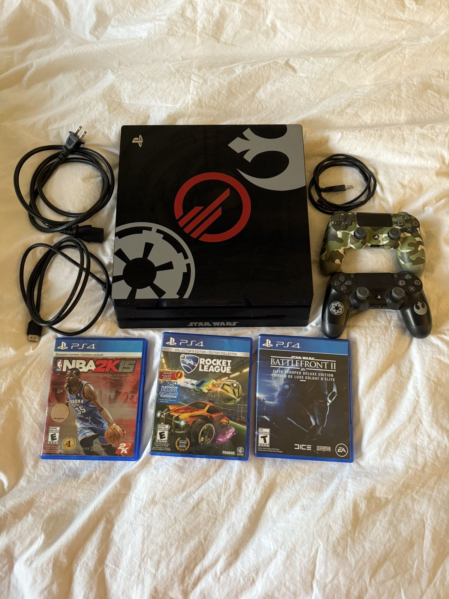 (NEGOTIABLE)MINT**limited Edition PS4 Pro 1TB 2x Controllers And 3x Games