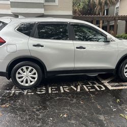 2018 Nissan Rogue S sport utility