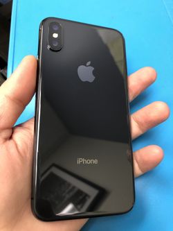 iPhone X 64GB Factory Unlocked