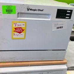 Magic Chef MCSCD6W5 Dishwasher 3HH