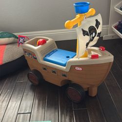 Little Tykes Play N Scoot Pirate Ship