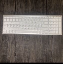 iClever IC-BK10 Silver Multi Device Ultra Slim Rechargeable Wireless Keyboard