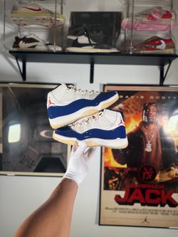 Air Jordan 11 Rare Air Size 10.5 — Used — $120